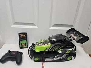 1:12 Scale New Bright Trak Attak Tank- Ultimate RC Car Fun w/ Remote Battery Cha - Picture 1 of 6