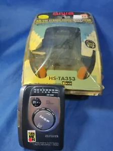 Reproductor de casete estéreo am/fm aiwa modelo HS-AT353 con auriculares Walkman - Imagen 1 de 10