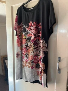 George Damen schwarz Fledermaus Blumen Sommerkleid Gr. 12 - Bild 1 von 1