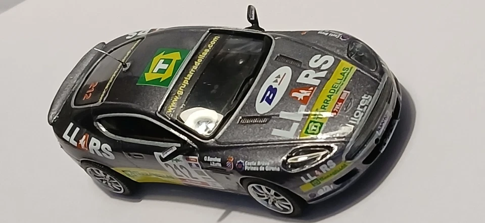 ASTON MARTIN  ALTAYA 1/43 TRANSFORMADO EN ZURITA RALLY CANARIAS 2007 - Immagine 1 di 4