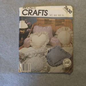 2630 Vintage McCalls Pattern Crafts Home Decorating Pillows Circle Square UNCUT - Picture 1 of 4