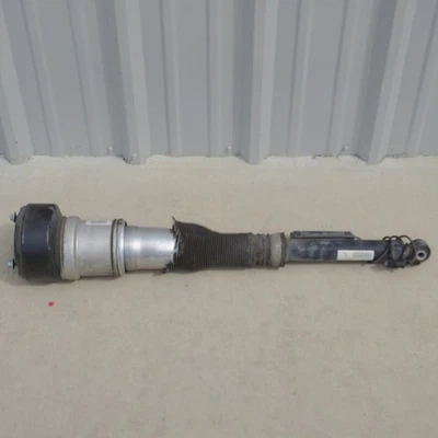 07-13 Mercedes W221 S550 CL550 Suspensión neumática trasera izquierda Amortiguador Airmatic OEM Foto 1 de 4
