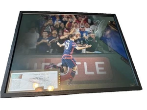 CHRISTIAN PULISIC Autographed "showcase” 16" x 20" Photograph PANINI LE 110 - Picture 1 of 2