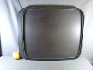 "Prime-time" TV tray designed by designer India Mahdavi for Bernardaud in 2005 - Picture 1 of 10