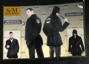 Bruce Wayne Batman Smoking Jacket Robe EXCLUSIVE $99.99 NEW NWT Free Ship Unisex - Picture 1 of 4