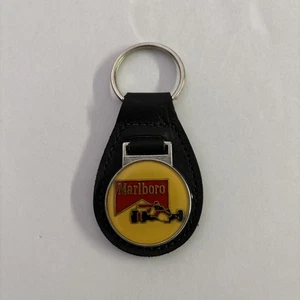 Portachiavi portachiavi vintage 1989 Marlboro Formula 1 auto da corsa pelle metallo - Foto 1 di 3