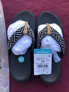 Neu 85 $ Reef Cushin Cloud TX Black Geo 10 W. - Bild 1 von 4