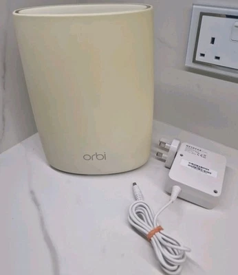Netgear Orbi RBS50 Satellite – AC3000 Tri-Band Mesh WiFi Extender  (Single Unit) - Image 1 of 4