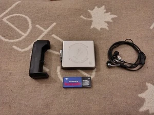 Sharp MD SS-322-N MiniDisk Headphone Player - Silver Fully Working Great Shape - Picture 1 of 10