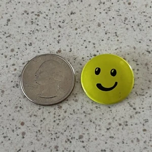 De colección Creative House Happy Smiley Face Hippie Divertido Pinback Botón #46903 - Imagen 1 de 2