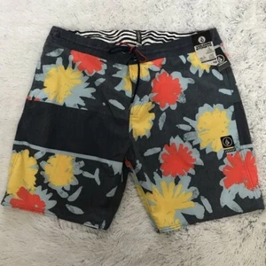 NEW wTag-VOLCOM 3 Quarta Stoney Board Shorts 40 - Picture 1 of 2