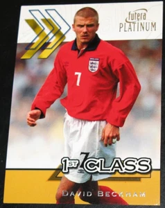 2001 Futera Platinum David Beckham 1a classe World Stars Base #3 Nmt - Foto 1 di 2