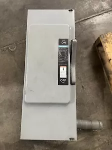 Siemens I-T-E Enclosed Switch Heavy Duty 200 Amp 3 Phase - Picture 1 of 5