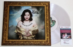 LUCY DACUS FIRMATO FOREVER IS A FEELING LP ALBUM VINILE AUTOGRAFO JSA COA - Foto 1 di 3