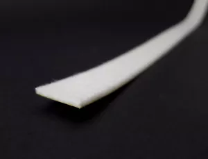 10 m strisce di feltro larghe 30 mm, spessore 2 mm - nastro di feltro bianco - fortemente autoadesive - Foto 1 di 3