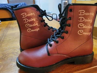 NWOB Women’s Reddish Brown Faux Leather Fashion Boot EU38/ US 7.5-8. - Image 1 of 4