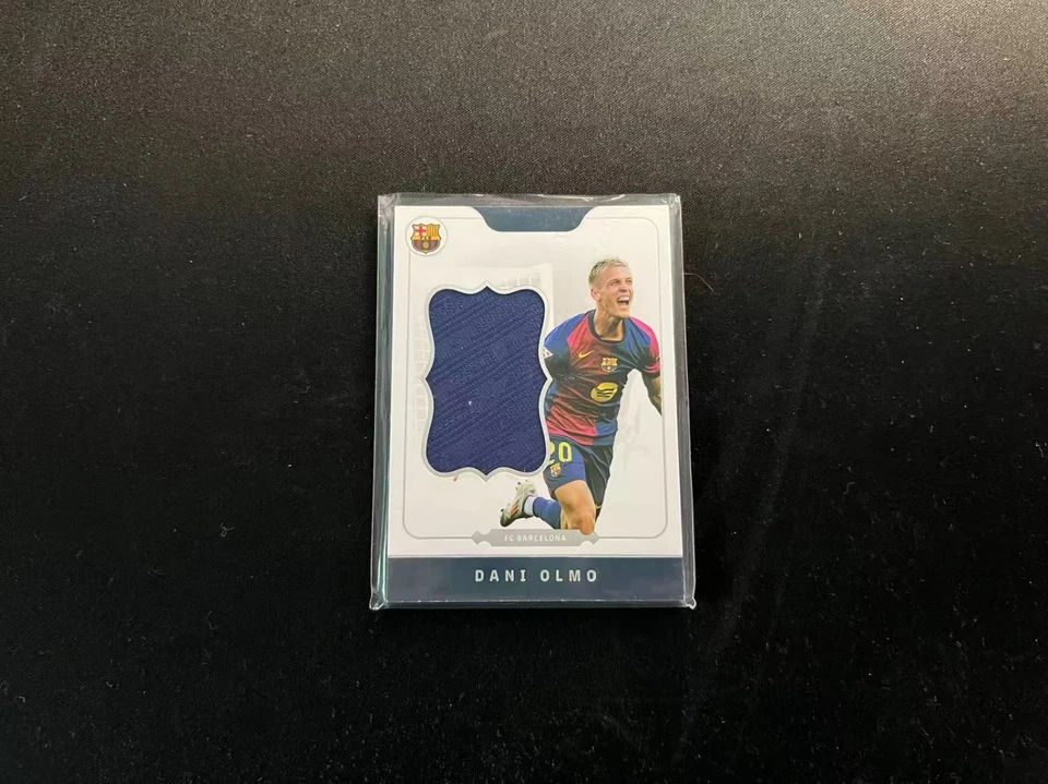 2024-25 FC Barcelona La Liga China Patch Memorabilia #Dani Olmo 050/159 - Image 1 of 2