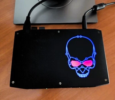 Mini PC Intel Nuc NUC8I7HVK Core i7-8809G, 16GB RAM, 512GB NVMe, Win11 Pro - Imagen 1 de 4