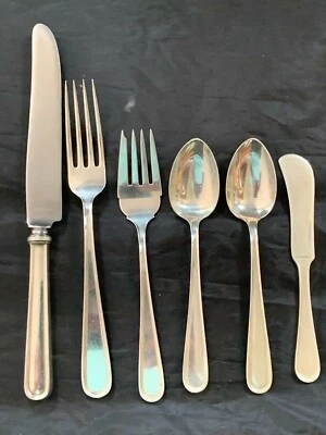 JUEGO KIRK CALVERT PLATA ESTERLINA PARA 6 CON SERVIDORES SIN MONOGRAMA MÁS AV. Foto 1 de 4