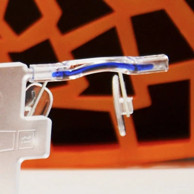 Ersatzteil 1 Brücke Switch it Combi 275 Mittelteil transparent blau Steg Neu - Bild 1 von 2