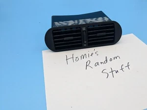90-94 Mitsubishi Eclipse Eagle Talon Plymouth Laser Center Dash Middle Vents - Picture 1 of 7