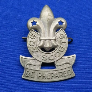 Spilla stemma distintivo cappello inglese boy scout 256C2 - Foto 1 di 3