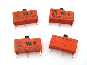 ( 4 PCS ) AIRPAX TYPE 251 CIRCUIT PROTECTOR 1A 250VAC 32VDC MANUAL RESET -- NOS - Picture 1 of 2