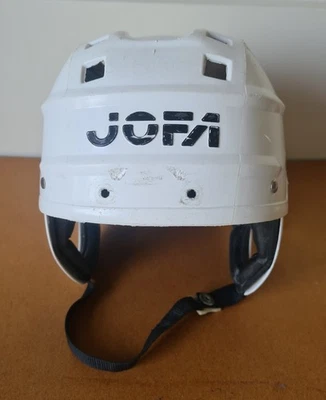 Capacete de hóquei no gelo branco JOFA 51280.  Estilo Irbe. Vintage anos 80 - Imagem 1 de 4