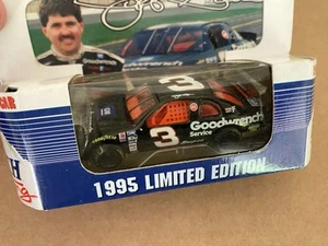 Action 1/64 Diecast NASCAR 12 Car Lot ~ Gordon Martin Elliott BUD + NIP NICE! - Picture 1 of 13