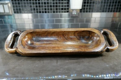 Tigela de massa de madeira esculpida à mão com alças – Bandeja de peça central rústica para fazenda  - Imagem 1 de 4