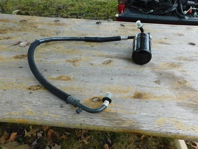 NUEVO COMO NUEVO 1991 - 1993 FORD THUNDERBIRD COUGAR 5,0 L AIRE ACONDICIONADO ACUMULADOR Y LÍNEA ASBY Foto 1 de 4