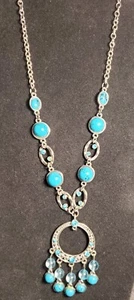 Vintage Blue Rhinestone Faux Turquoise Silvertone Necklace - Bild 1 von 5