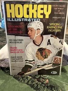 Stan Mikita Signed 1970 Hockey Illustrated Chicago Blackhawks Beckett - Picture 1 of 5