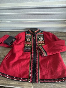 Giacca donna con cerniera intera foderata in lana rosso nordico design islandese 3X. Stravagante - Foto 1 di 10