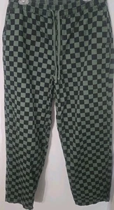 Vans Men's Black and Green Trousers Size Medium  - Picture 1 of 4