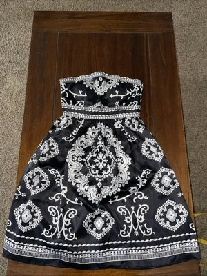 100% Seda Casa Blanca Mercado Negro Sin Tirantes LBD Mujeres Talla 0 Elegante/Fiesta/Formal Foto 1 de 4