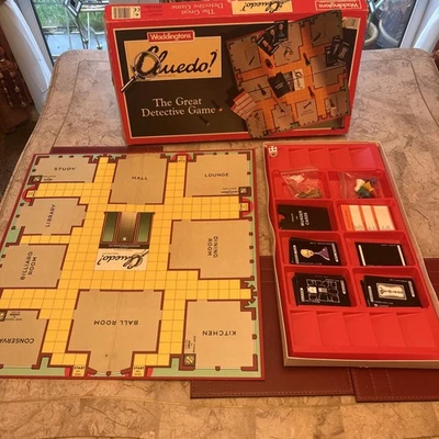 Vintage Retro 1990 Cluedo Board Game Complete. Good Used Conditon  - Image 1 of 4