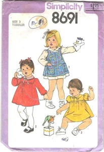 Pattern Simplicity Sewing Toddlers' Dress & Pinafore Size 3 VINTAGE 1978 NEW - Picture 1 of 2