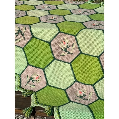 Manta vintage hexagonal floral rosas afganas flor hecha a mano abuela años 70  Foto 1 de 4
