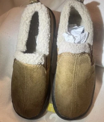 NEW Mens Slippers~Genuine Suede Sherpa~BROWN~Thick Sole~Sz Small 13-1 - Image 1 of 4