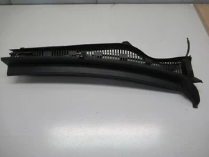 SUZUKI SX4 S-Cross JY Windleiste Wieschermotor Abdeckung Rechts Bj.2014 (246) - Picture 1 of 6