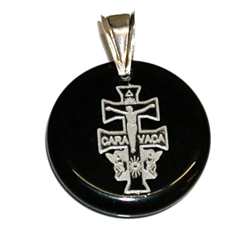 COLGANTE CRUZ DE CARAVACA ÓNIX negro. Acero Inoxidable y Asa grande Plata de Ley - Imagen 1 de 2