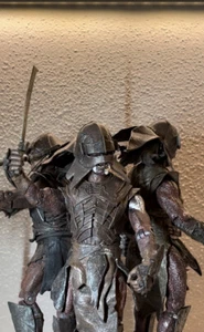 Toy Biz Herr der Ringe Uruk Hai Scout Helm Lord of the rings Burger King Helmet - Bild 1 von 10
