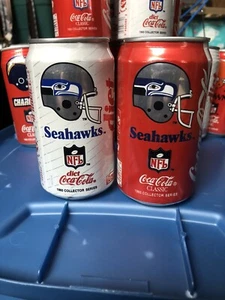 2 - 1993 Seattle Seahawks latas de coca cola y coca-cola dietética drenadas en el fondo de colección - Imagen 1 de 2