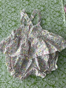 Vintage 80s Cradle Togs  Floral Baby Romper 0-6 Months - Picture 1 of 7