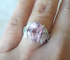 Glowing Platinum Solitaire Kunzite Diamond Ring - 7.84 gms, Sz 5.75, 4.95 ctw - Picture 1 of 11