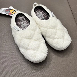 Columbia Omni Heat Slippers NWT Womens Cozy Cabin Slip On Size 8 - Picture 1 of 6