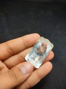 Lustrous Natural Clear Quartz Octagon with Vivid Rainbow Displays 119 Carats - Picture 1 of 6