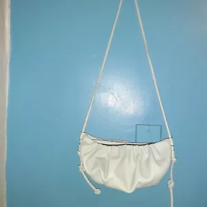 MNG Leather Shoulder Bag. Small, Light Green. Stylish in good condition. - Picture 1 of 10