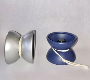 Stainless Steel Yo-Yo with String Metal Round 2010 Models New Old Stock - Picture 1 of 8